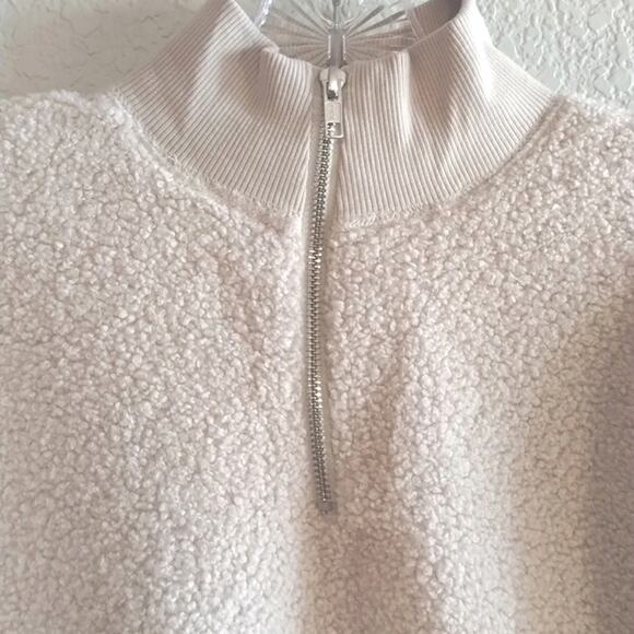 Topshop NWOT Cream Tan Teddy Fuzzy Fleece Cropped 3/4 Zip Pullover Size 2 - Picture 3 of 11